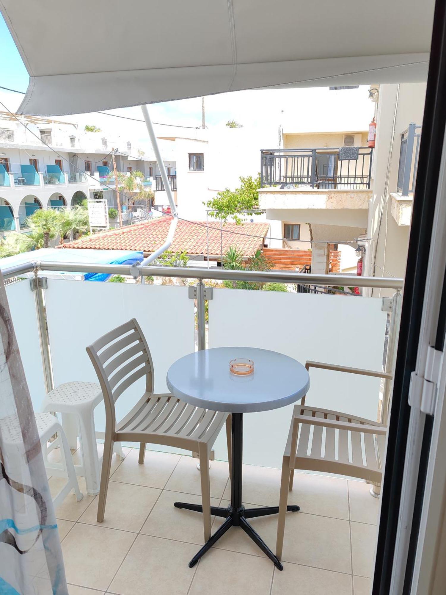 Angelica Studios And Apartments Aγία Μαρίνα Εξωτερικό φωτογραφία