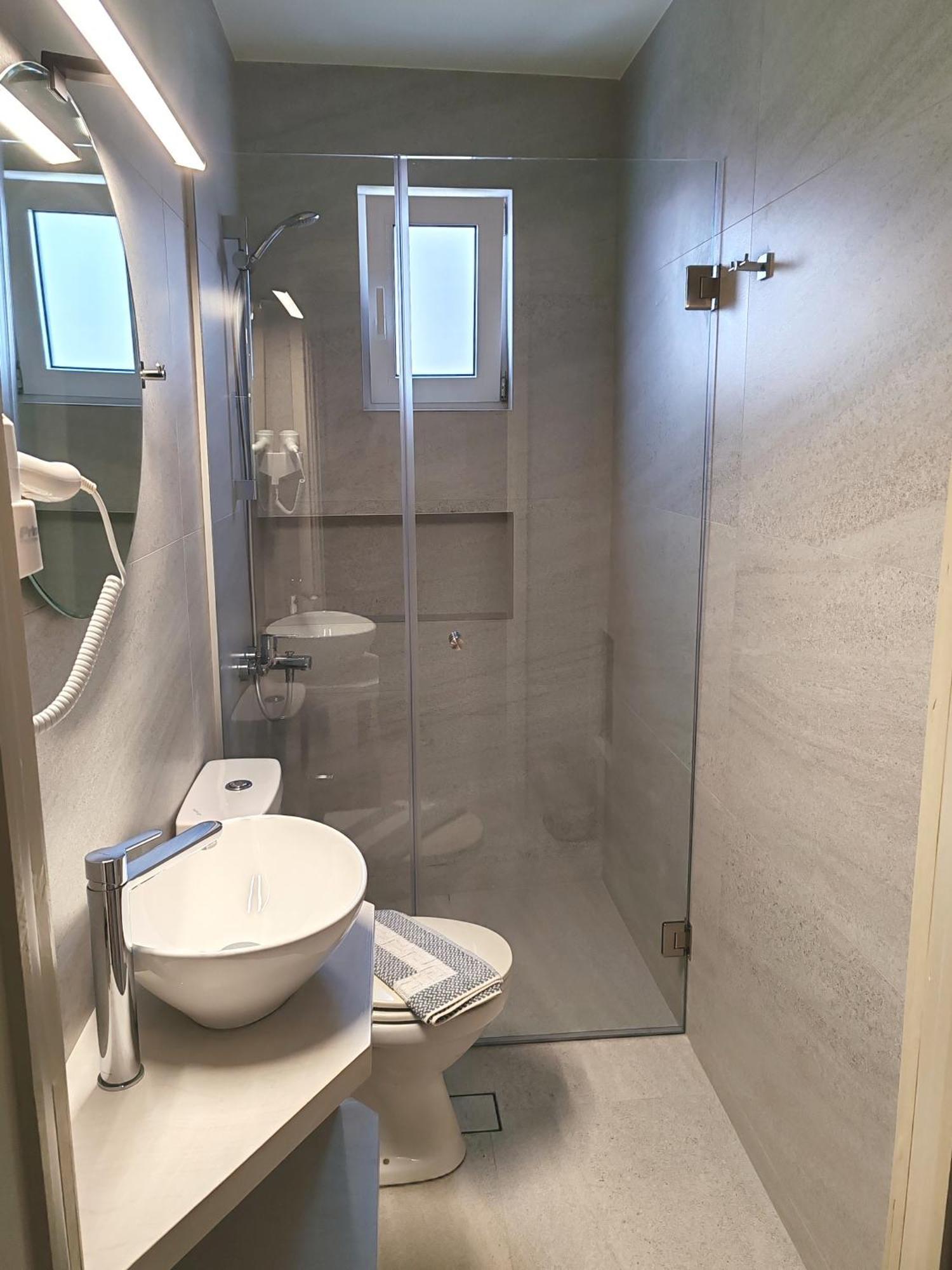 Angelica Studios And Apartments Aγία Μαρίνα Εξωτερικό φωτογραφία