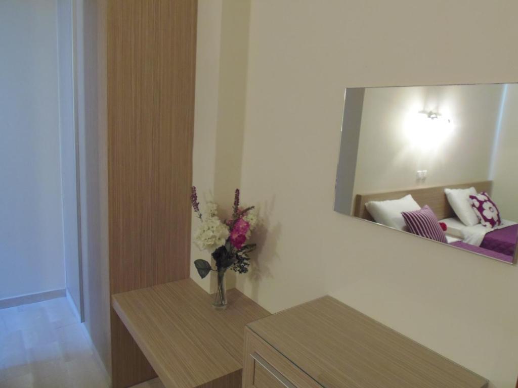 Angelica Studios And Apartments Aγία Μαρίνα Εξωτερικό φωτογραφία